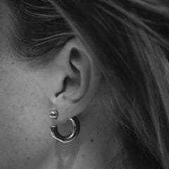 Hoop dot oorbellen verguld