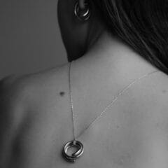 Cutted necklace