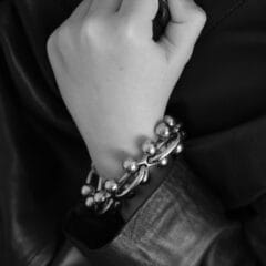 Molecule Armband